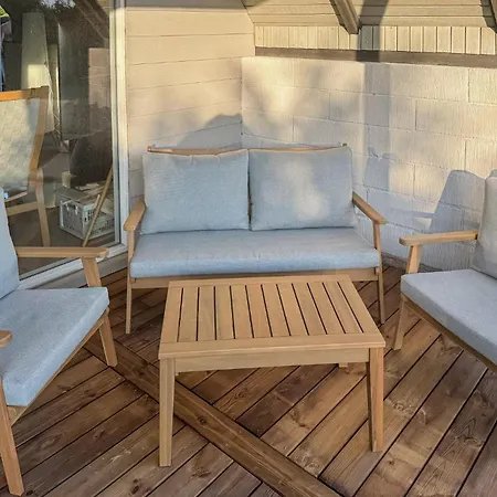 Σπίτι διακοπών 3 Bedroom In *