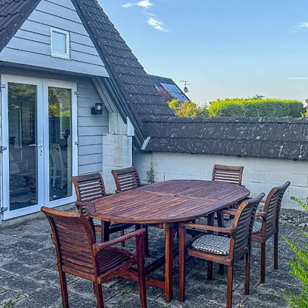 3 Bedroom In